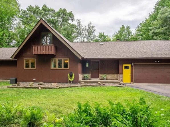 E4495 Woodland Drive, Eau Claire, WI 54701