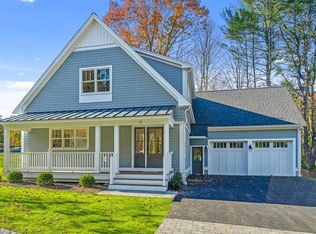 10 Peakes Ln #10, Weston, MA 02493