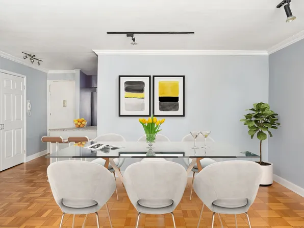 139 East 33rd Street image 3 of 6