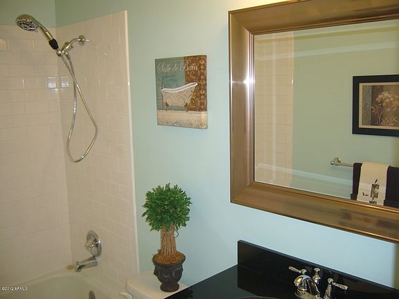 5th image of 3048 E MULBERRY Drive