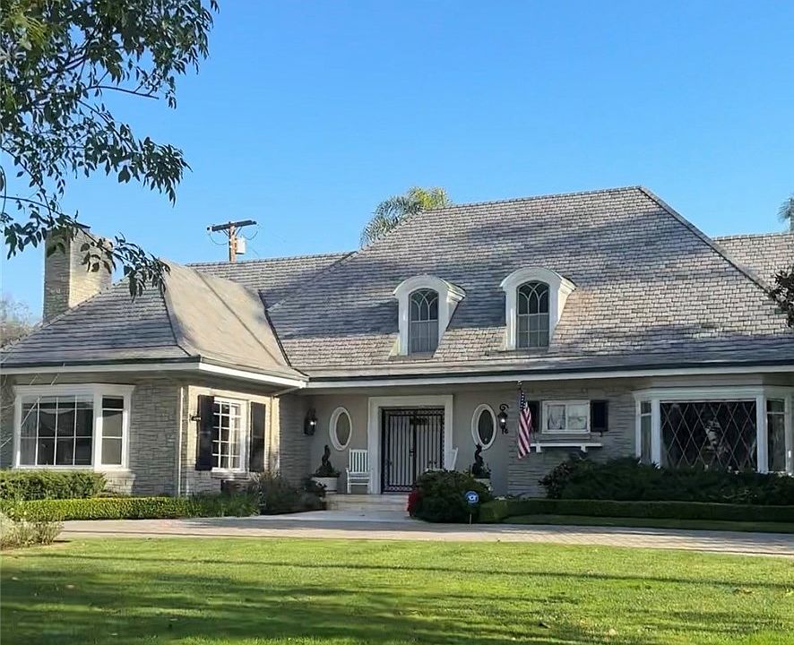 1st image of 4294 Country Club Dr