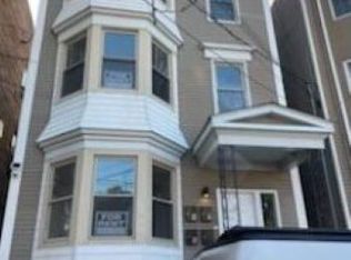 235 S 11th St FLOOR 1, Newark, NJ 07107