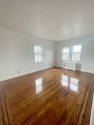 Rented by Mishkan Group | media 7