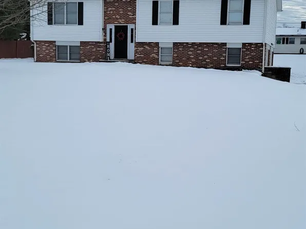 207 Wilson Ln, Elkins, WV 26241