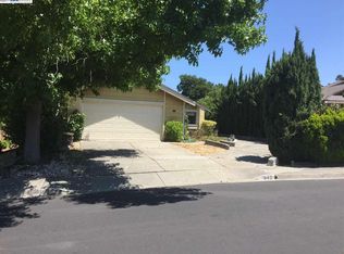 842 Coral Ridge Cir, Rodeo, CA 94572