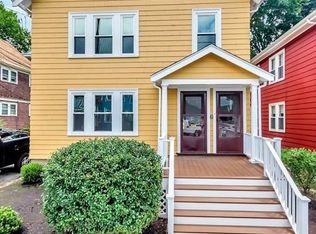 26 Sheafe St #1, Chestnut Hill, MA 02467