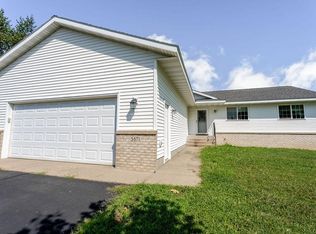 5871 Sandy Dr, Saint Cloud, MN 56303