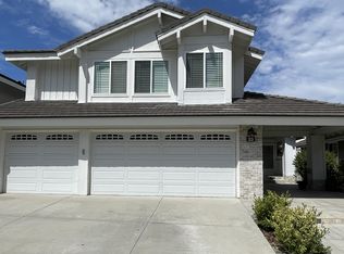 23 Whispering Wind, Irvine, CA 92614