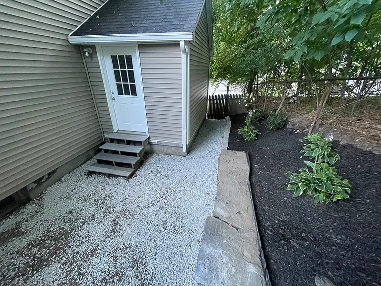 87 S Quinsigamond Ave #2 — Photo 16