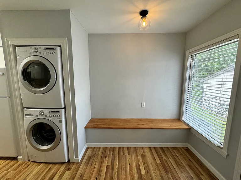 607 E Harwood St #609 — Photo 16