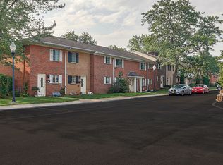 Elmwood Terrace Apartments and Townhomes, Rochester, NY 14620