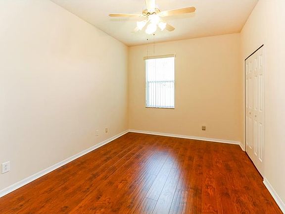 4th image of 13236 Meadowlark Ln