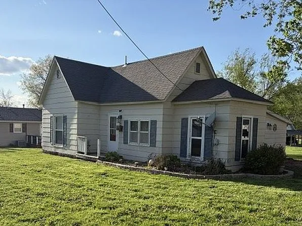 311 W Colbern St, La Plata, MO 63549