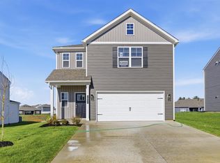 5052 Lost Creek Dr, Morristown, TN 37813
