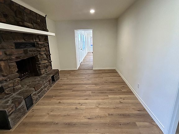 2nd image of 4420 Wirsing Ave