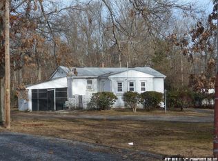 736 Prince Ave, Williamstown, NJ 08094