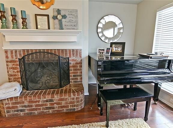5th image of 321 Rustic Meadow Dr