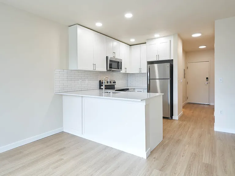 Studio with Hard Surface Flooring