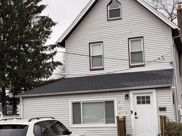 25 Hazel Street, Central Islip, NY 11722