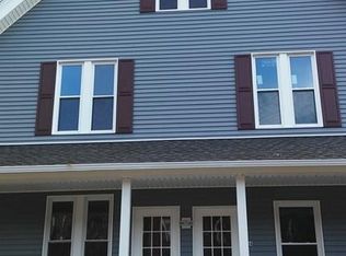 186 Beech St #2, Holyoke, MA 01040