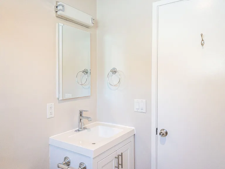 11 S Knoll Rd #15 — Photo 12