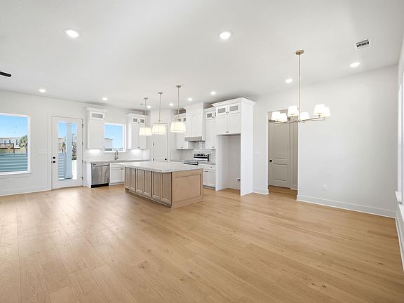 4th image of 9814 Tulum Ct