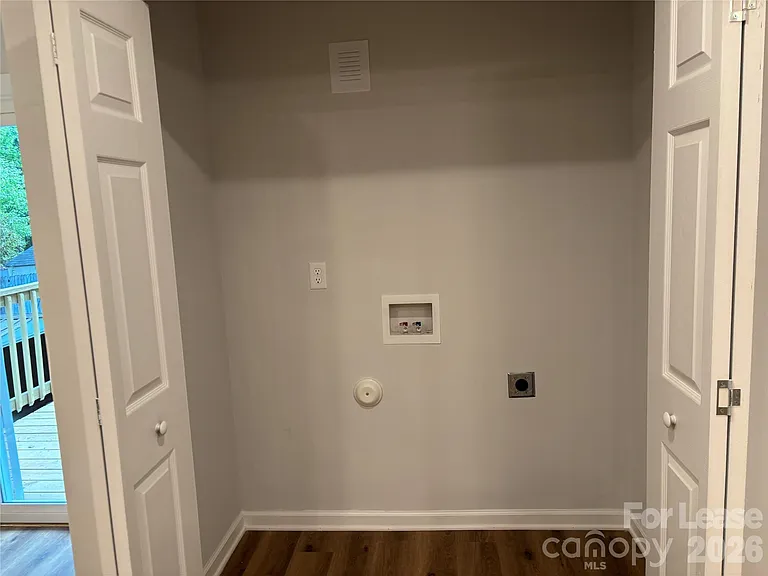 6211 Spanish Oak Rd — Photo 9