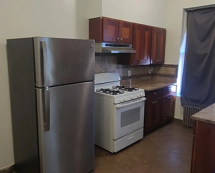 120-15 Jamaica Ave #2 — Photo 1