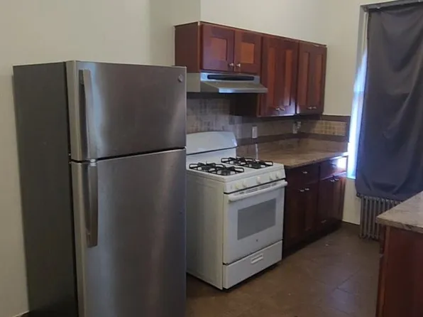 120-15 Jamaica Ave #2, Richmond Hill, NY 11418