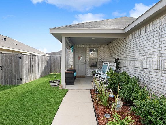 2nd image of 248 Rustic Ridge Cir
