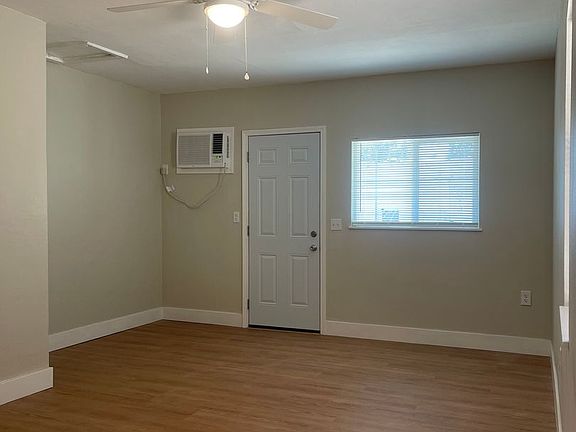 5th image of 2762 & 2764 Lanning Ave