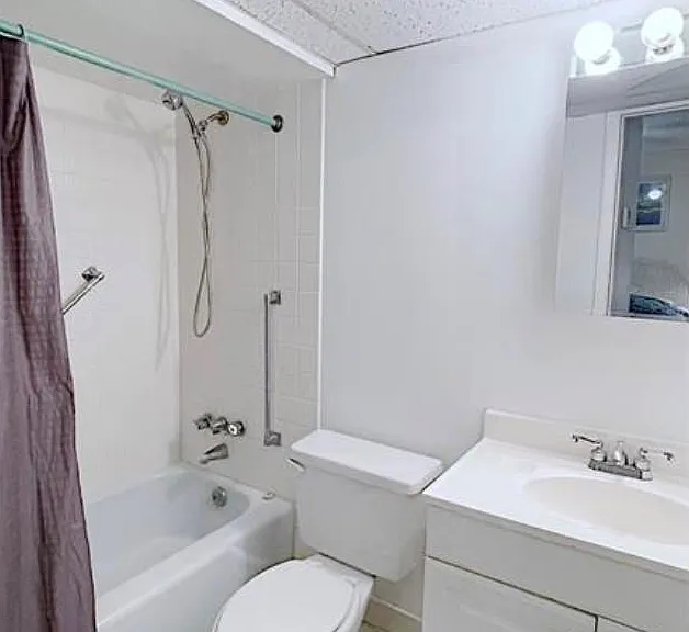 1200 Colonnades Dr #208 — Photo 24