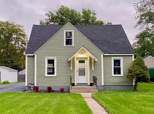 1813 Hiawatha Trl, Round Lake Heights, IL 60073