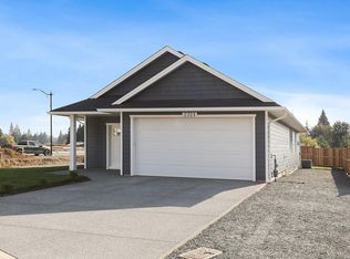 2721 Maple St, Cumberland, BC