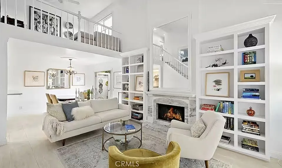 2 bed, 2.5 bath, 1350 sqft, $5,500 — Photo 2