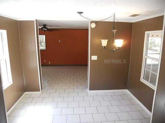 5th image of 26304 Sandwich Pl