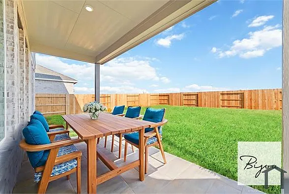 3004 Reston Hill Ln — Photo 1