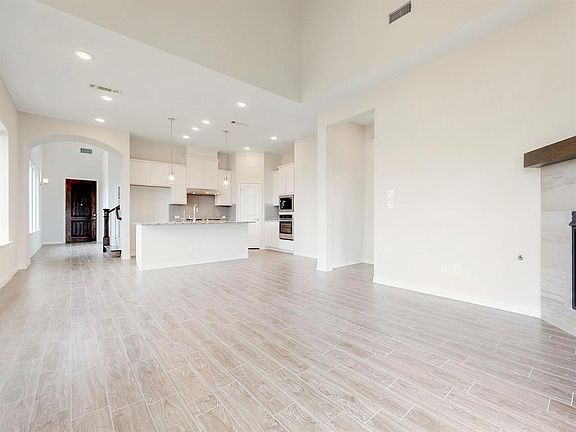 5th image of 3630 Doramus Dr