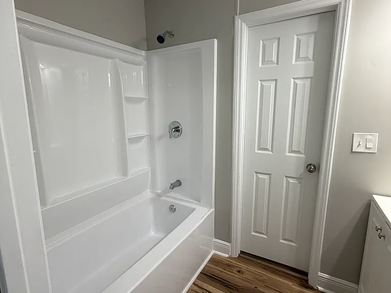 309 Ellington St — Photo 12