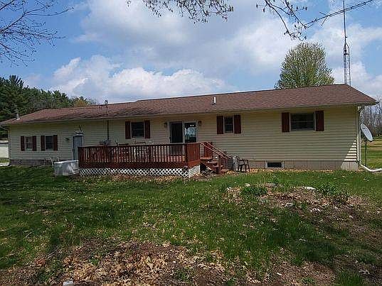 2nd image of 1402 Township Road 2450n