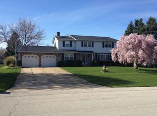 324 Stuart Way, Erie, PA 16509