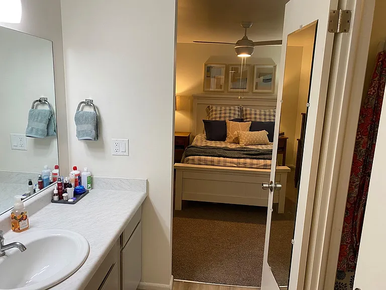 2361 E Phylden Dr #B — Photo 27