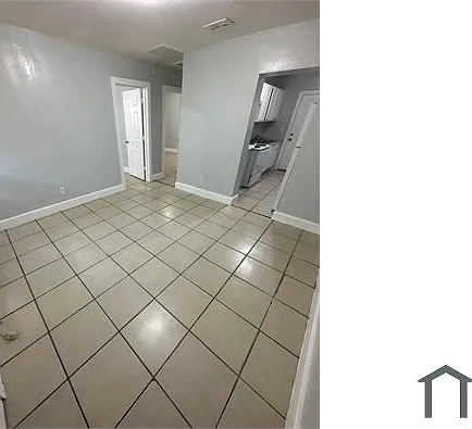 2540 Moncrief Rd — Photo 11
