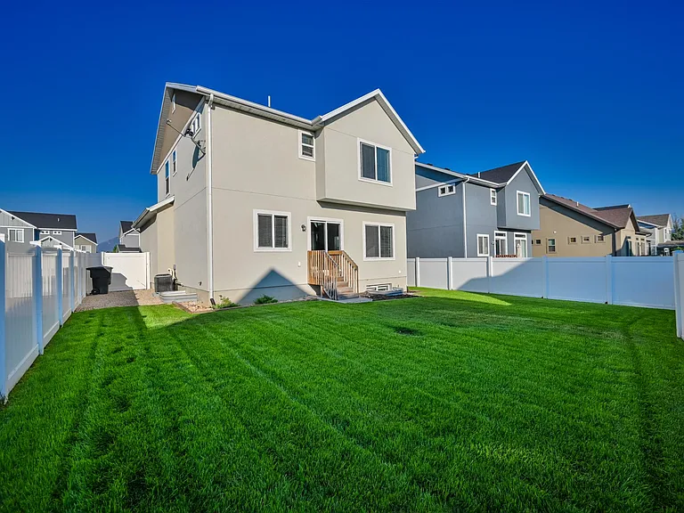 1113 S Meadow Walk Dr — Photo 5