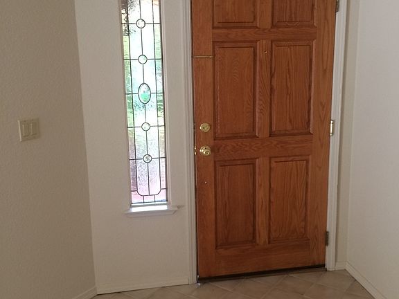 4th image of 101 Big Springs Dr