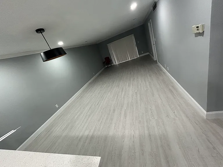 6361 N Falls Circle Drive 212 #212 — Photo 4