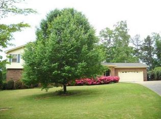 4926 Woodland Forrest Dr, Tuscaloosa, AL 35405