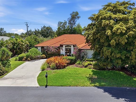 2nd image of 28360 Del Lago Way