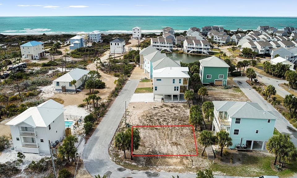 1st image of 110 Lakeshore Dr