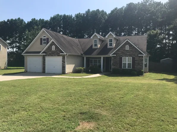 930 Damson Trl, Hampton, GA 30228